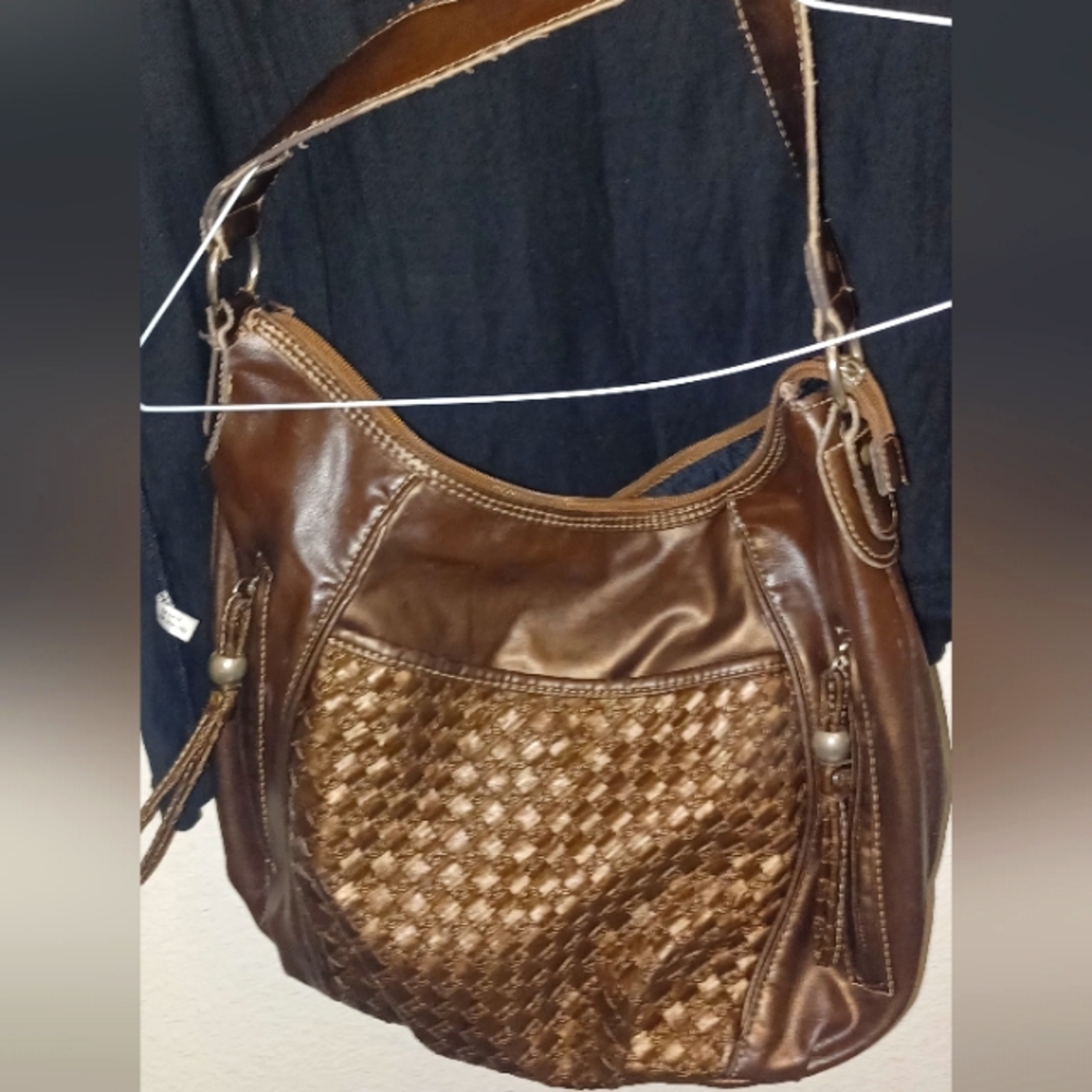 Mondani brown purse